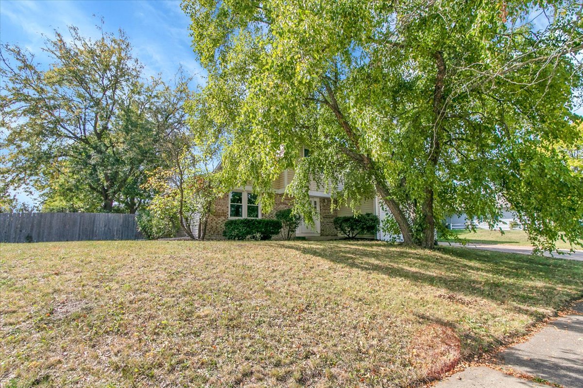 2509 Brook Lane, Aurora, IL 60504