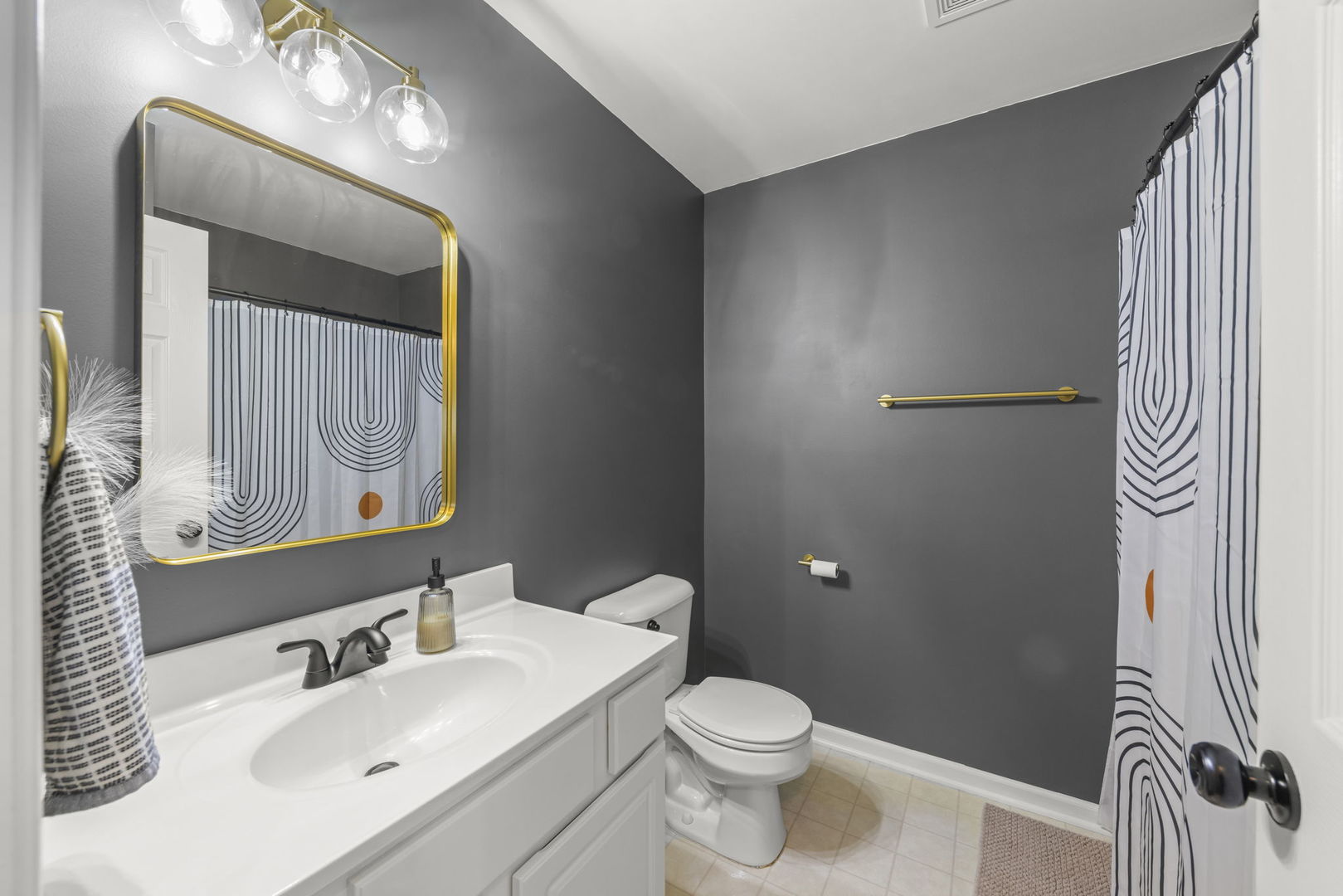 809 Constance Lane #809, Sycamore, IL 60178