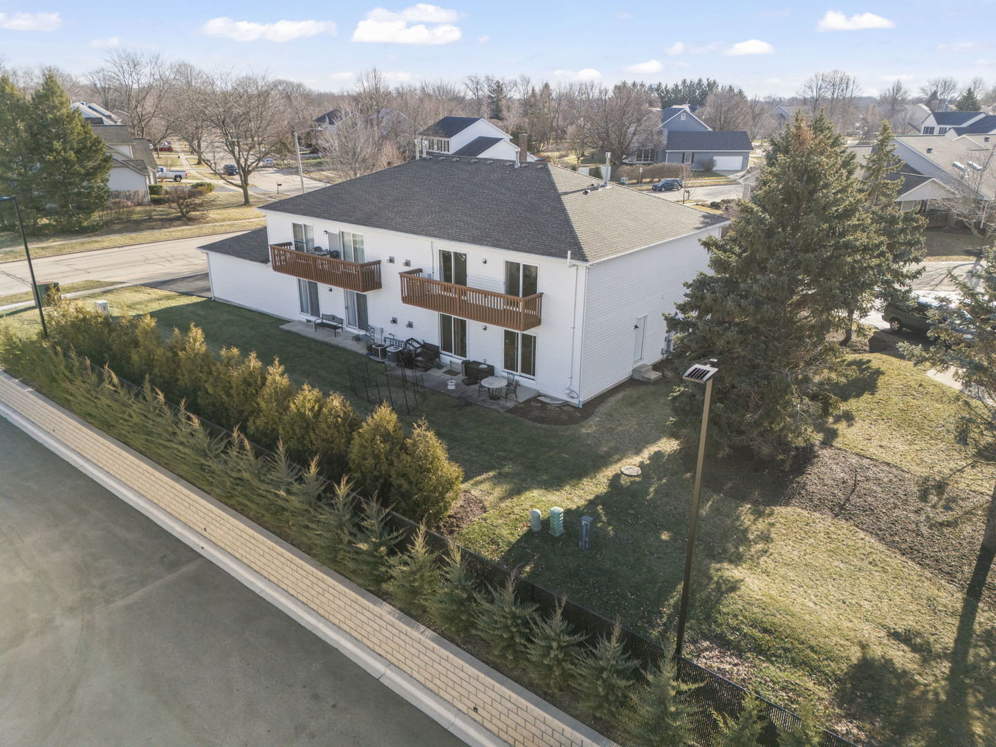 809 Constance Lane #809, Sycamore, IL 60178