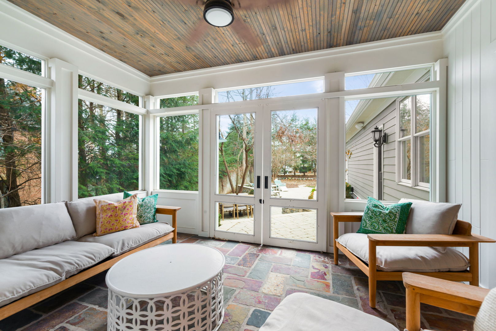 146 Franklin Street, Geneva, IL 60134