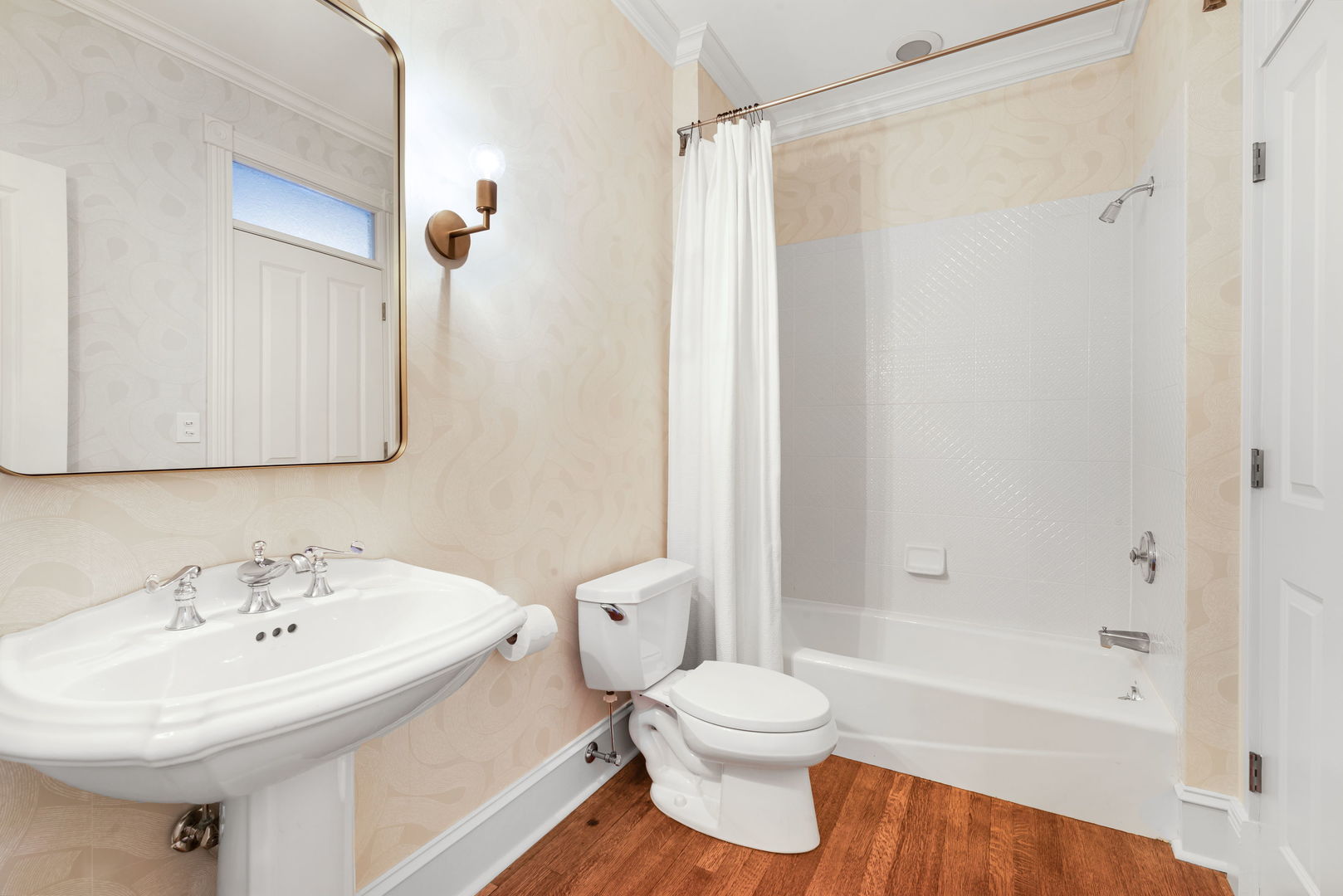 146 Franklin Street, Geneva, IL 60134