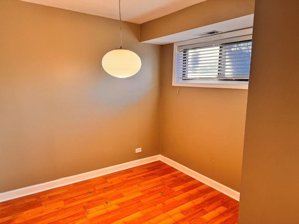 2212 Country Club Drive #6, Woodridge, IL 60517