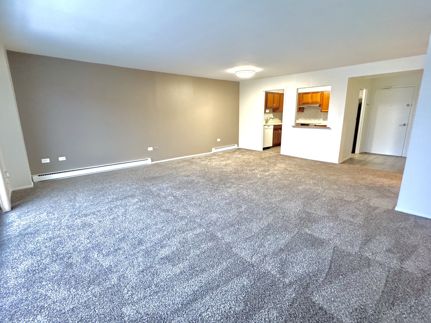 141 N La Grange Road #504, La Grange, IL 60525