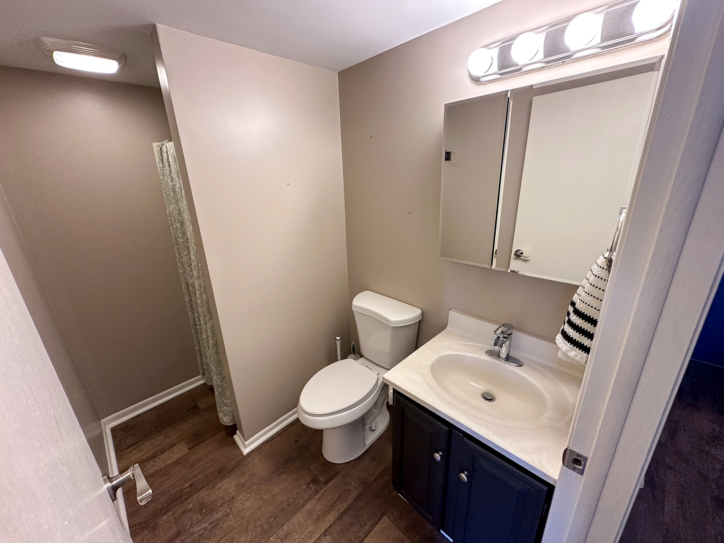 647 Johnson Avenue, Frankfort, IL 60423