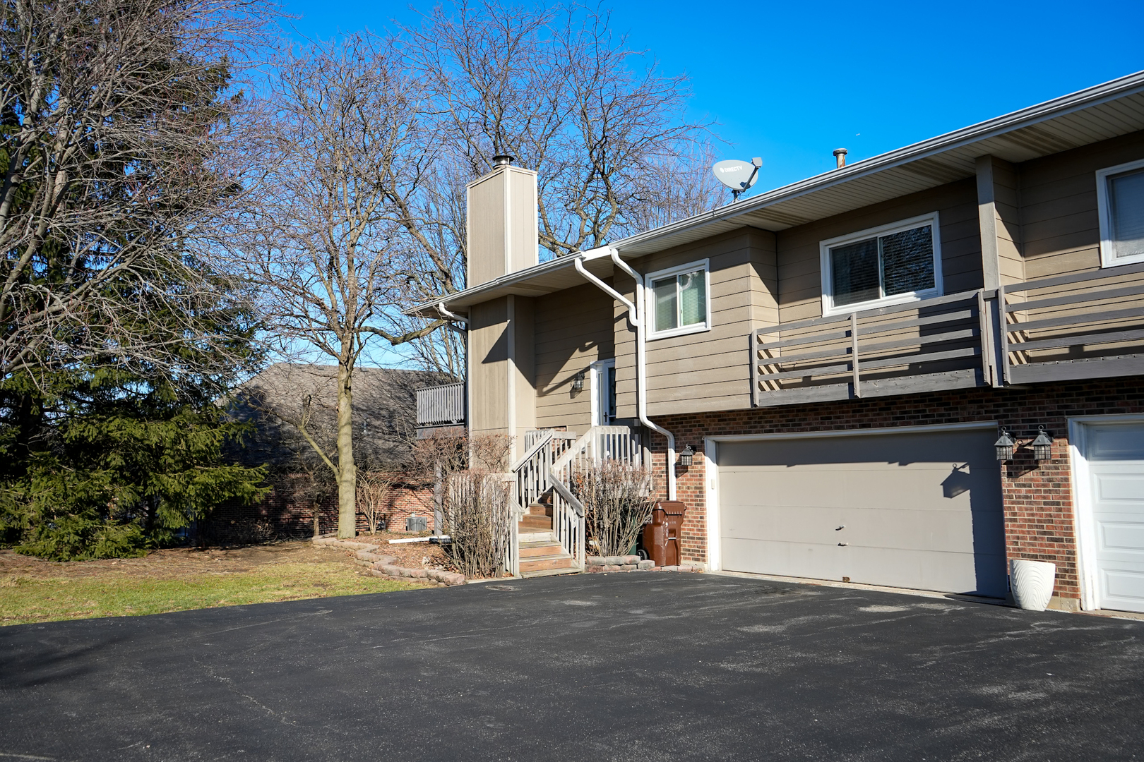 647 Johnson Avenue, Frankfort, IL 60423