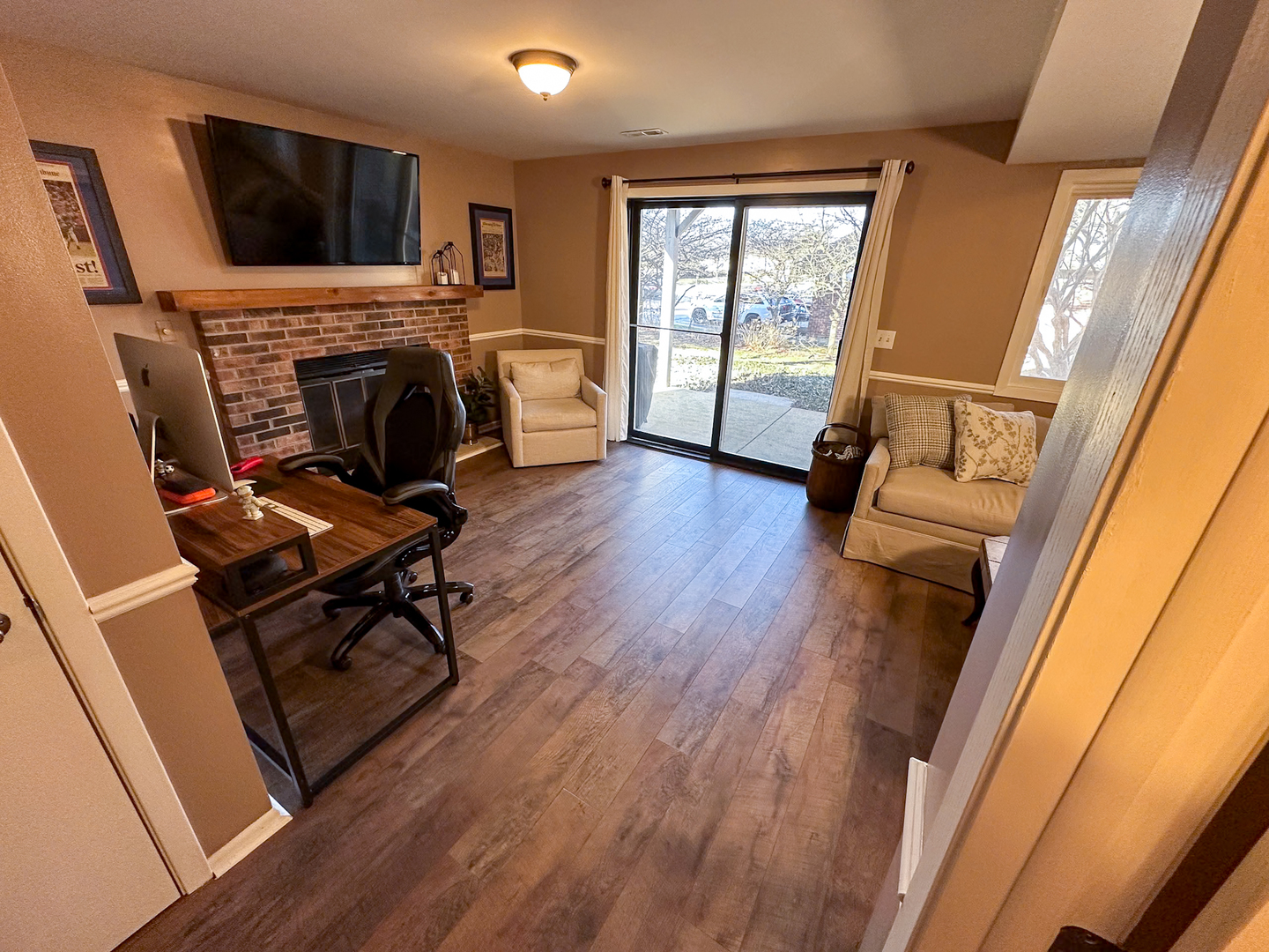 647 Johnson Avenue, Frankfort, IL 60423