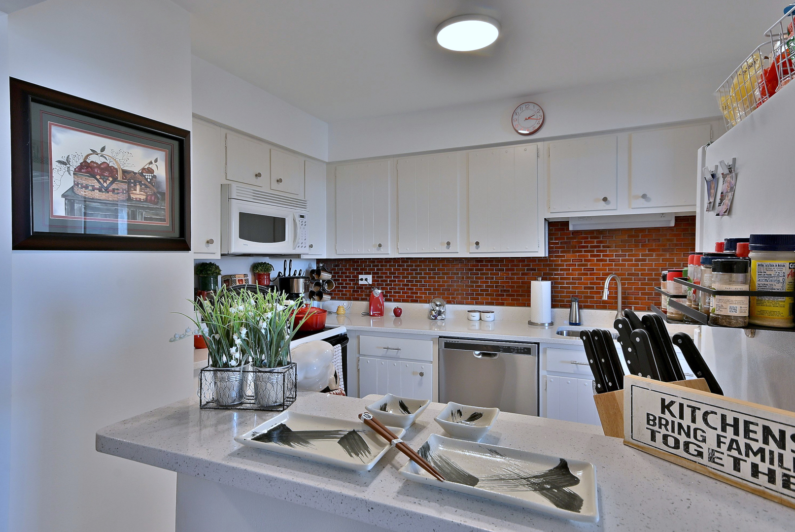 190 S Wood Dale Road #902, Wood Dale, IL 60191