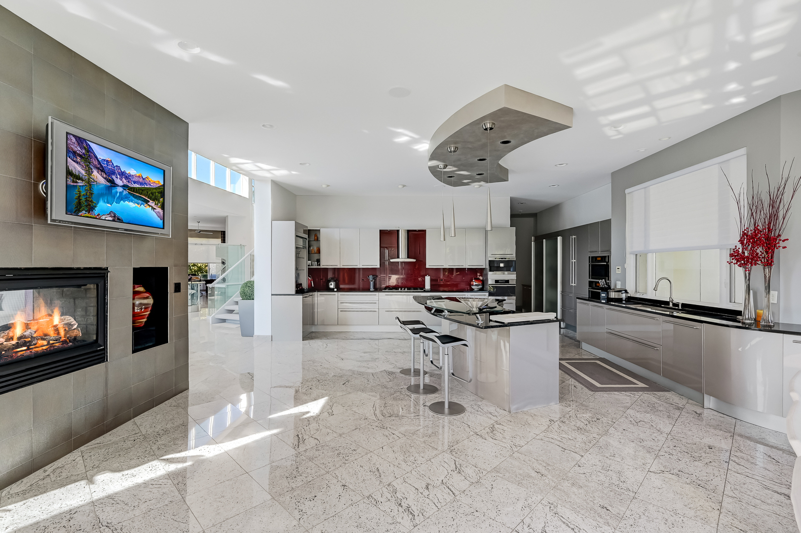 9233 Falling Waters Drive, Burr Ridge, IL 60527