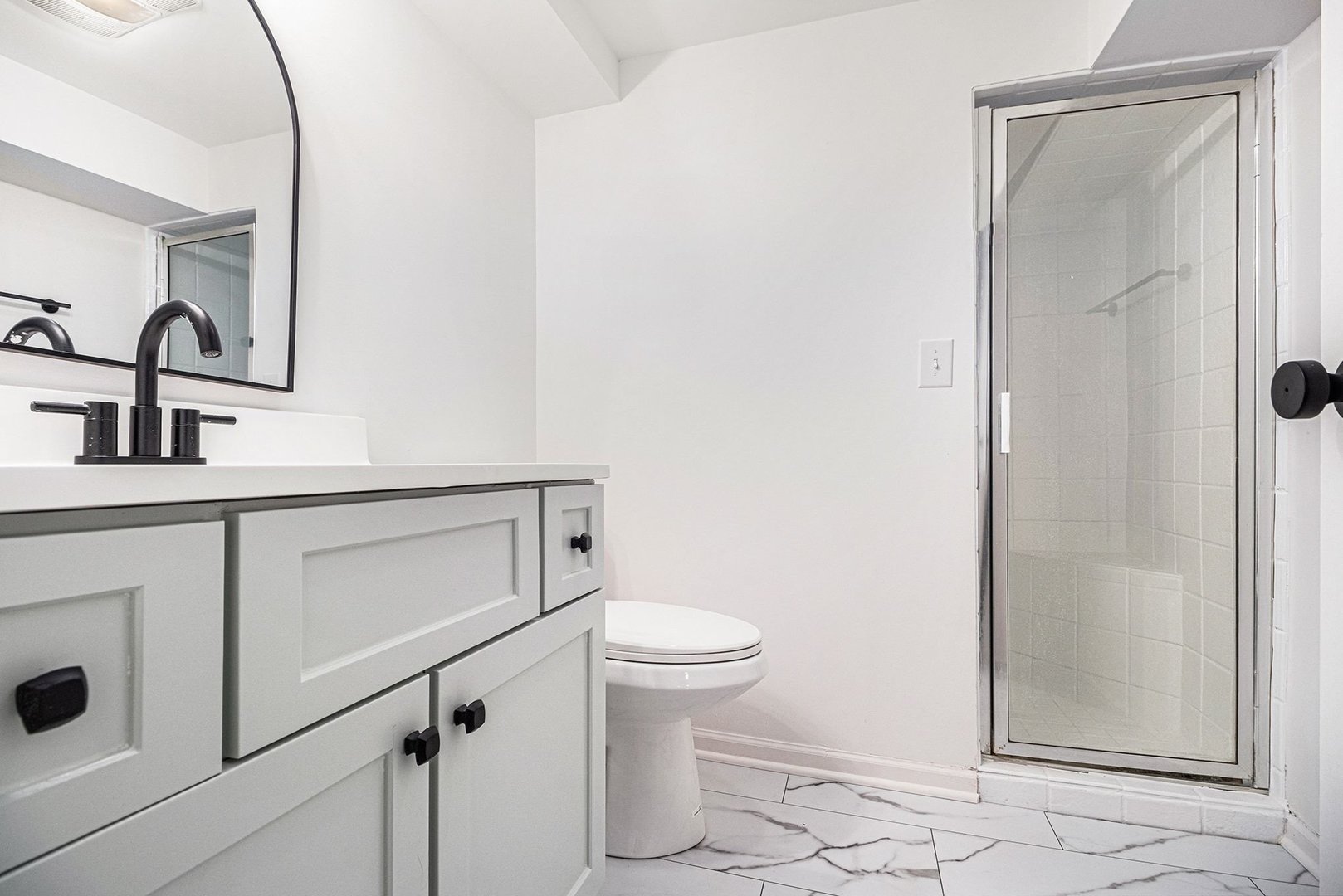 1104 Hillcrest Avenue, Fox River Grove, IL 60021