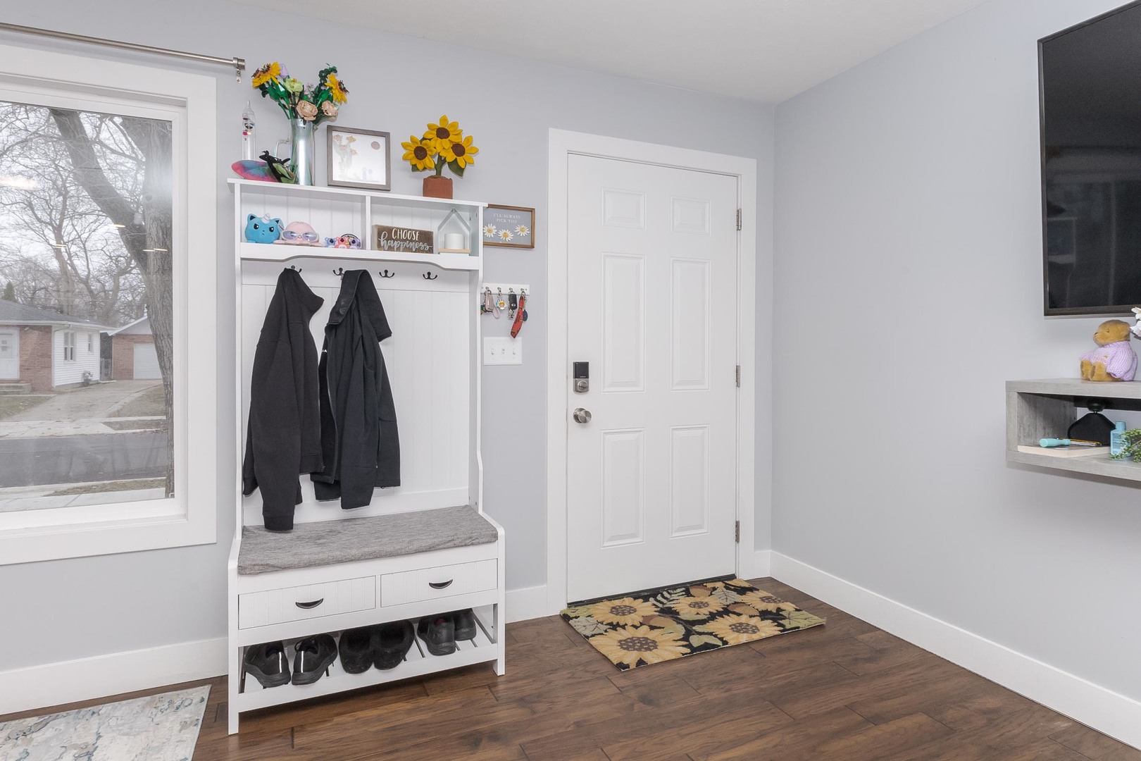 221 Meadowbrook Drive, Bloomington, IL 61701