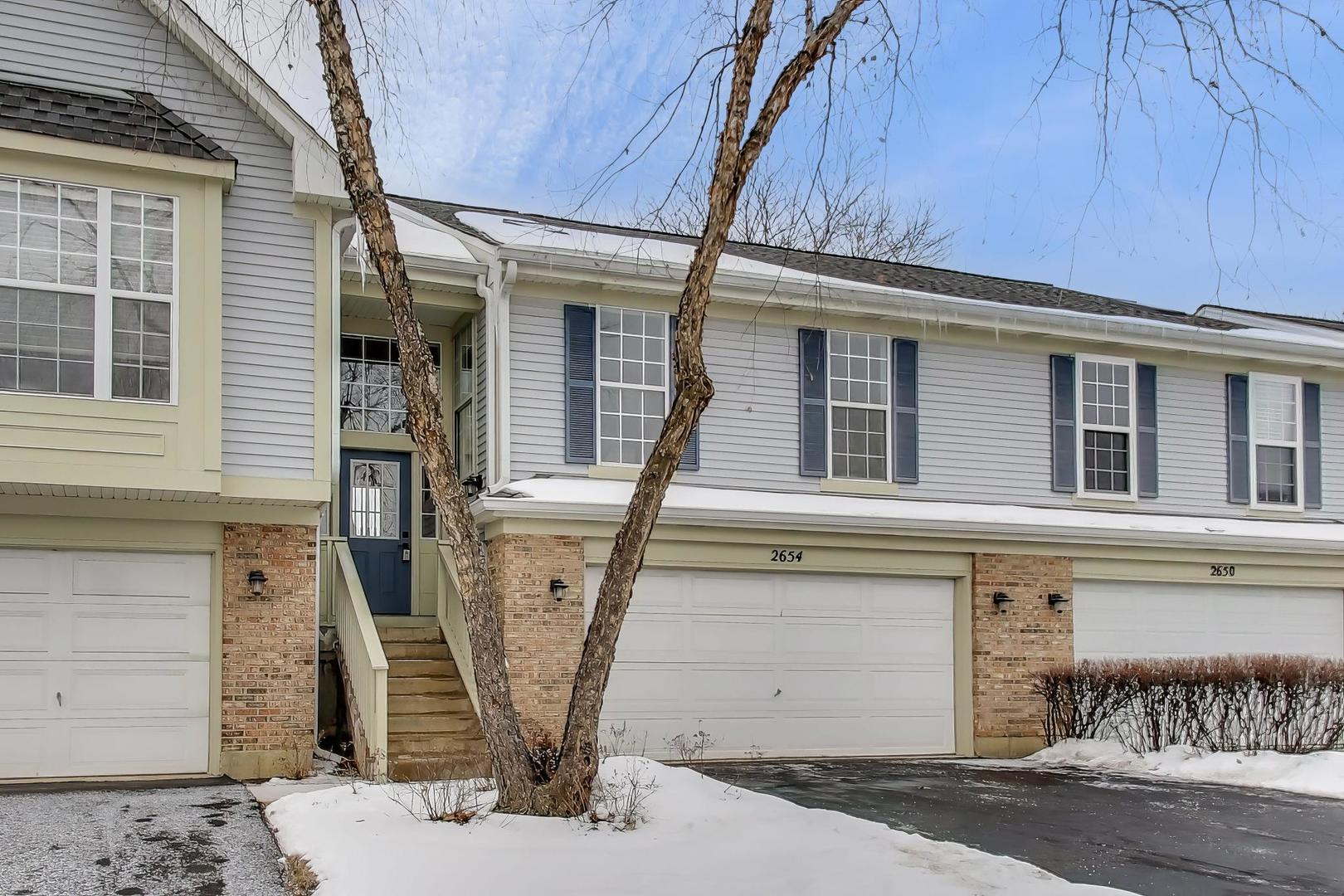 2654 S Embers Lane #A, Arlington Heights, IL 60005