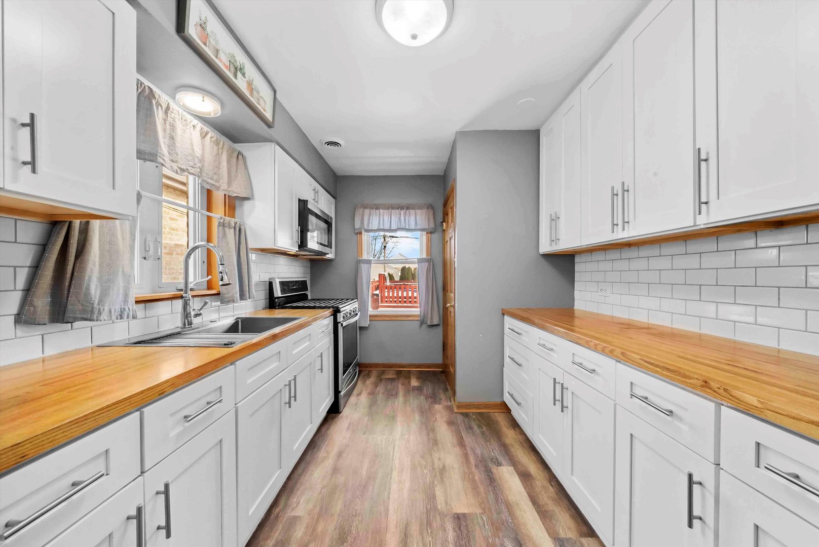 11221 S Troy Street, Chicago, IL 60655