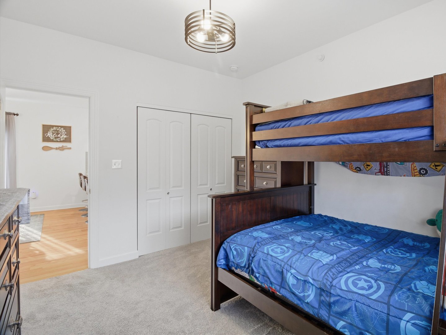 8566 S 83rd Avenue, Hickory Hills, IL 60457