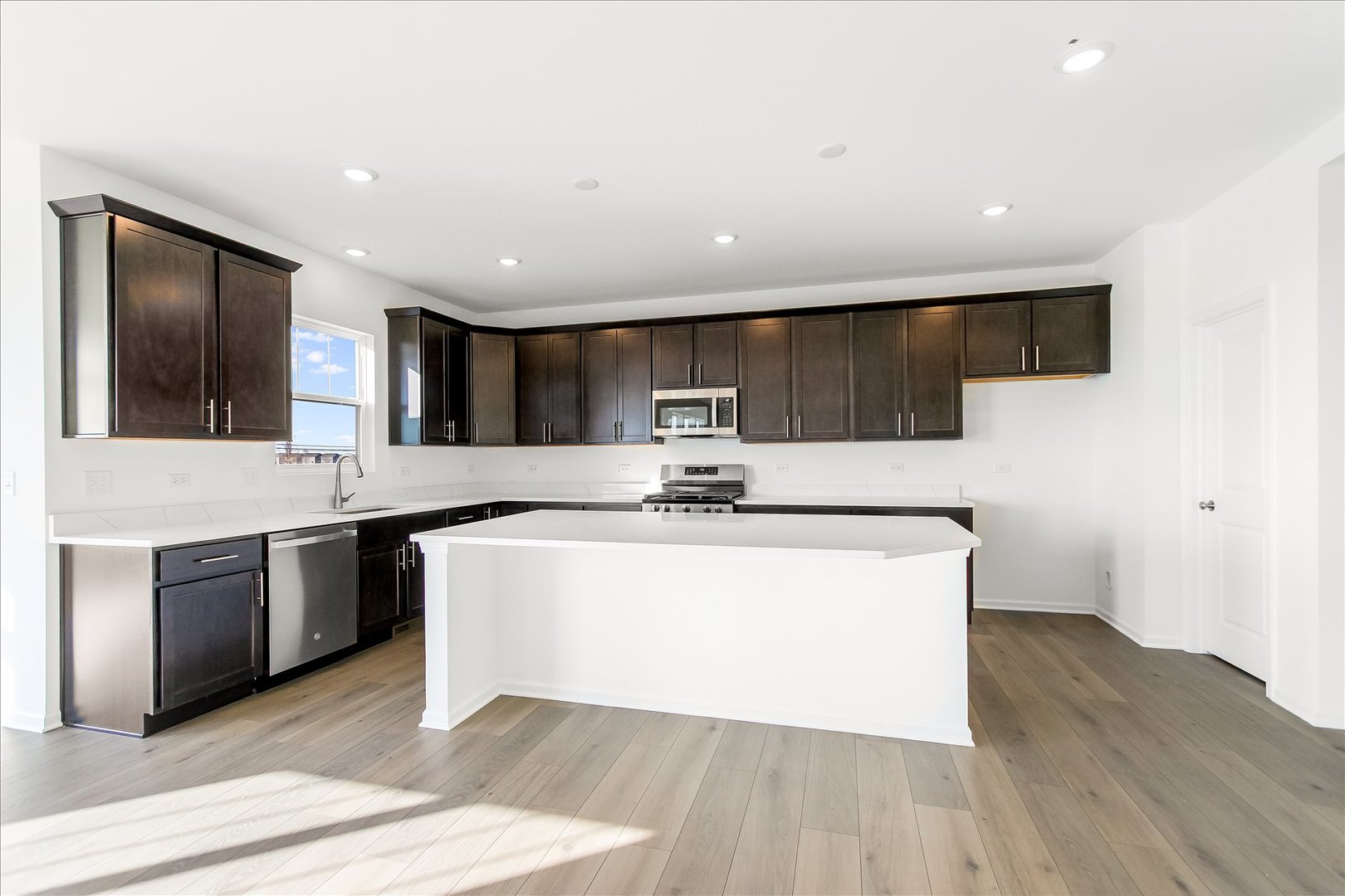 26336 W Sablewood Circle, Plainfield, IL 60585