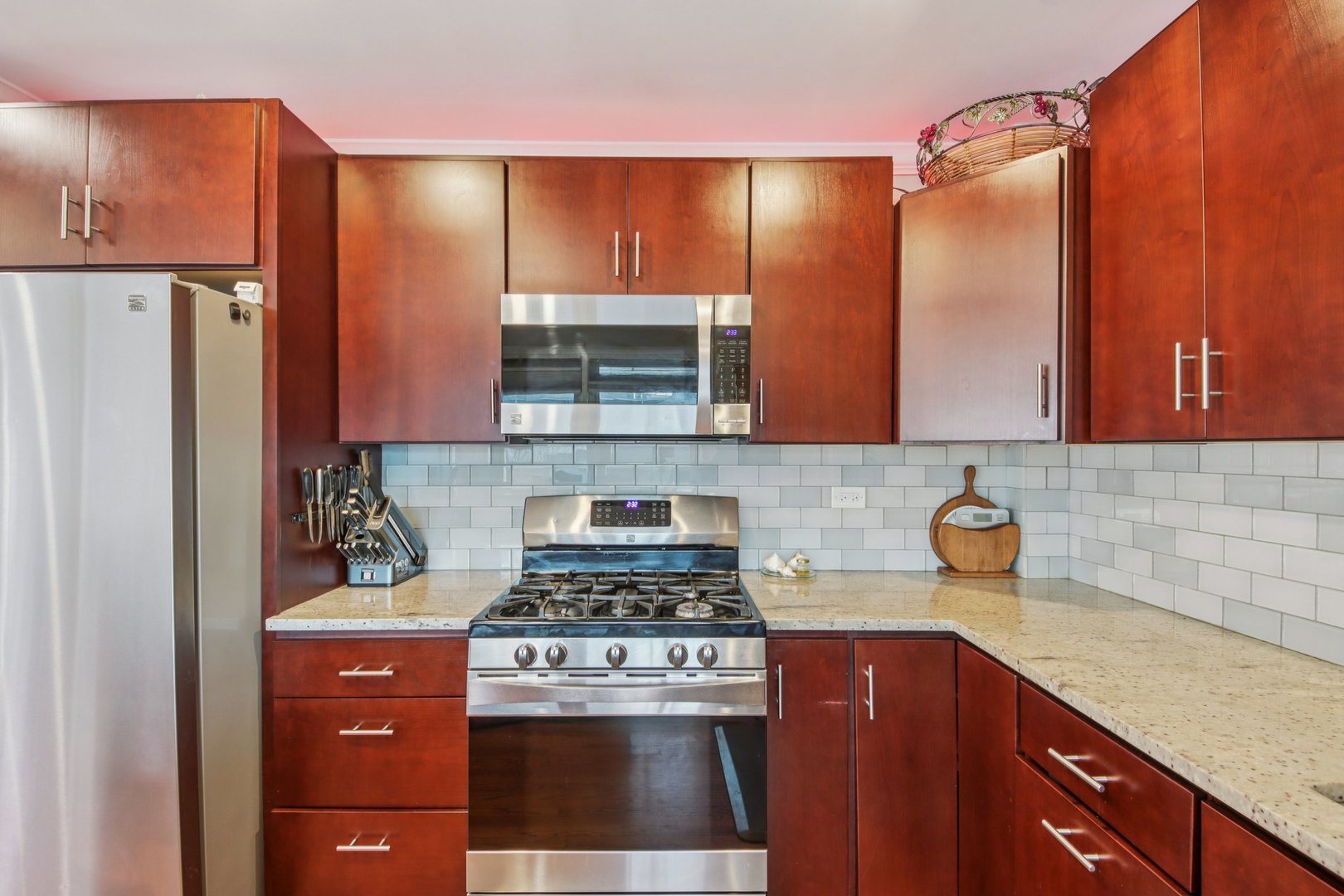 4604 Maple Avenue, Forest View, IL 60402