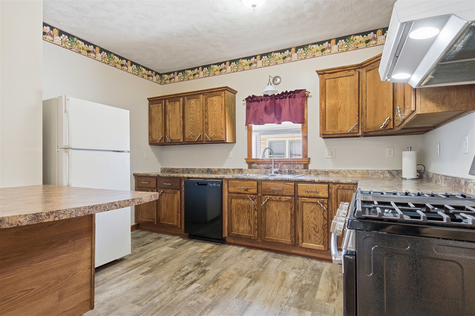 817 W Madison Street, Pontiac, IL 61764