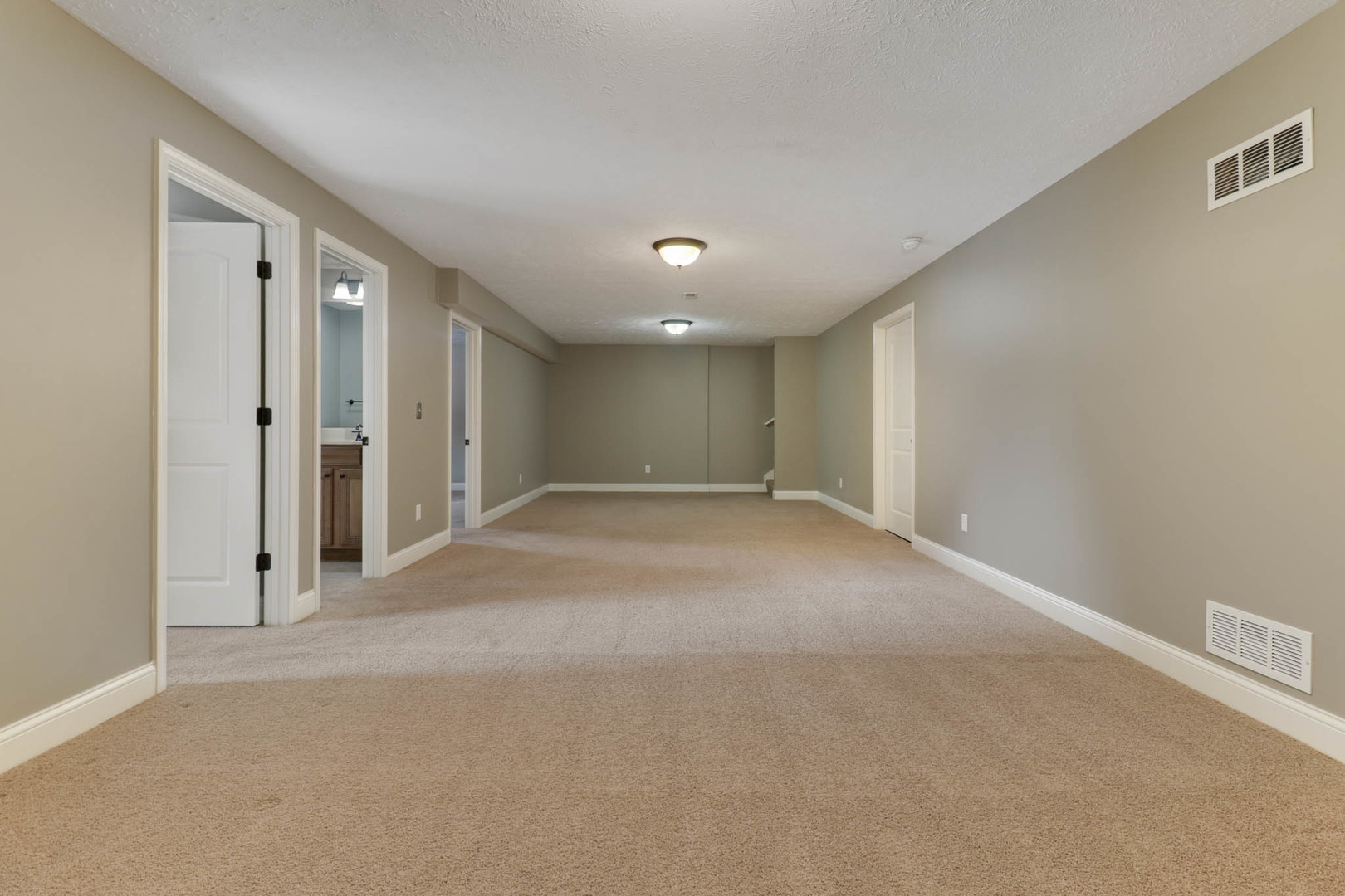 54 Yukon Circle, Bloomington, IL 61705