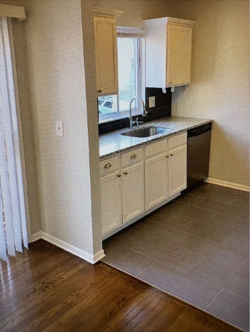 968 S Darla Court, Waukegan, IL 60085