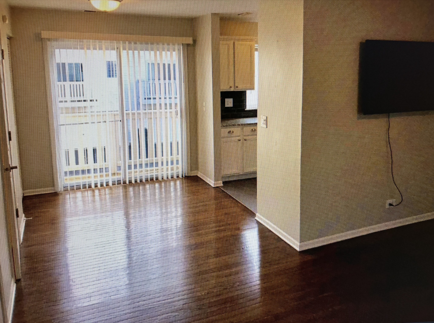 968 S Darla Court, Waukegan, IL 60085