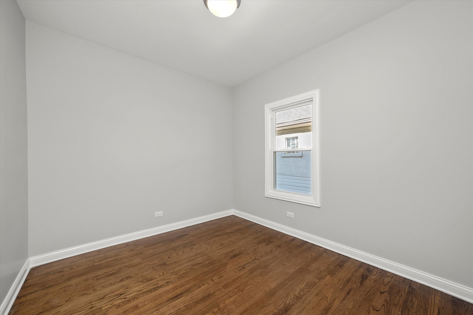 607 N 9th Avenue, Maywood, IL 60153