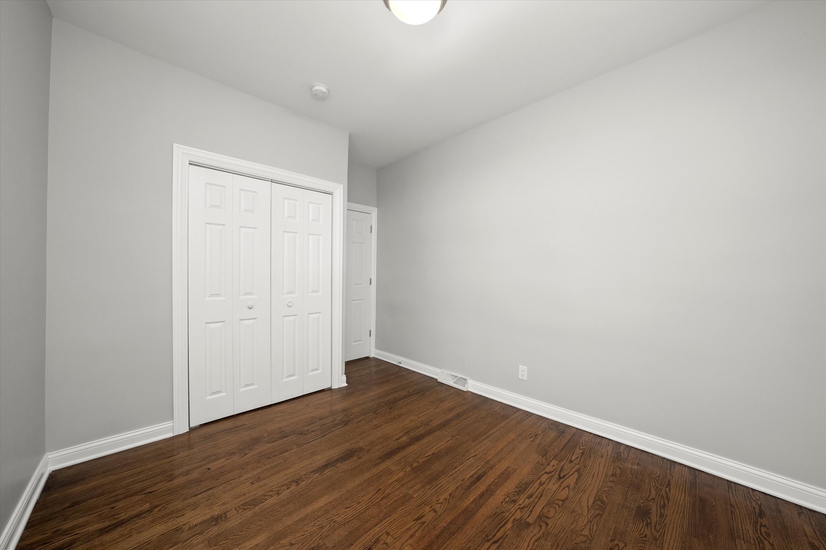 607 N 9th Avenue, Maywood, IL 60153