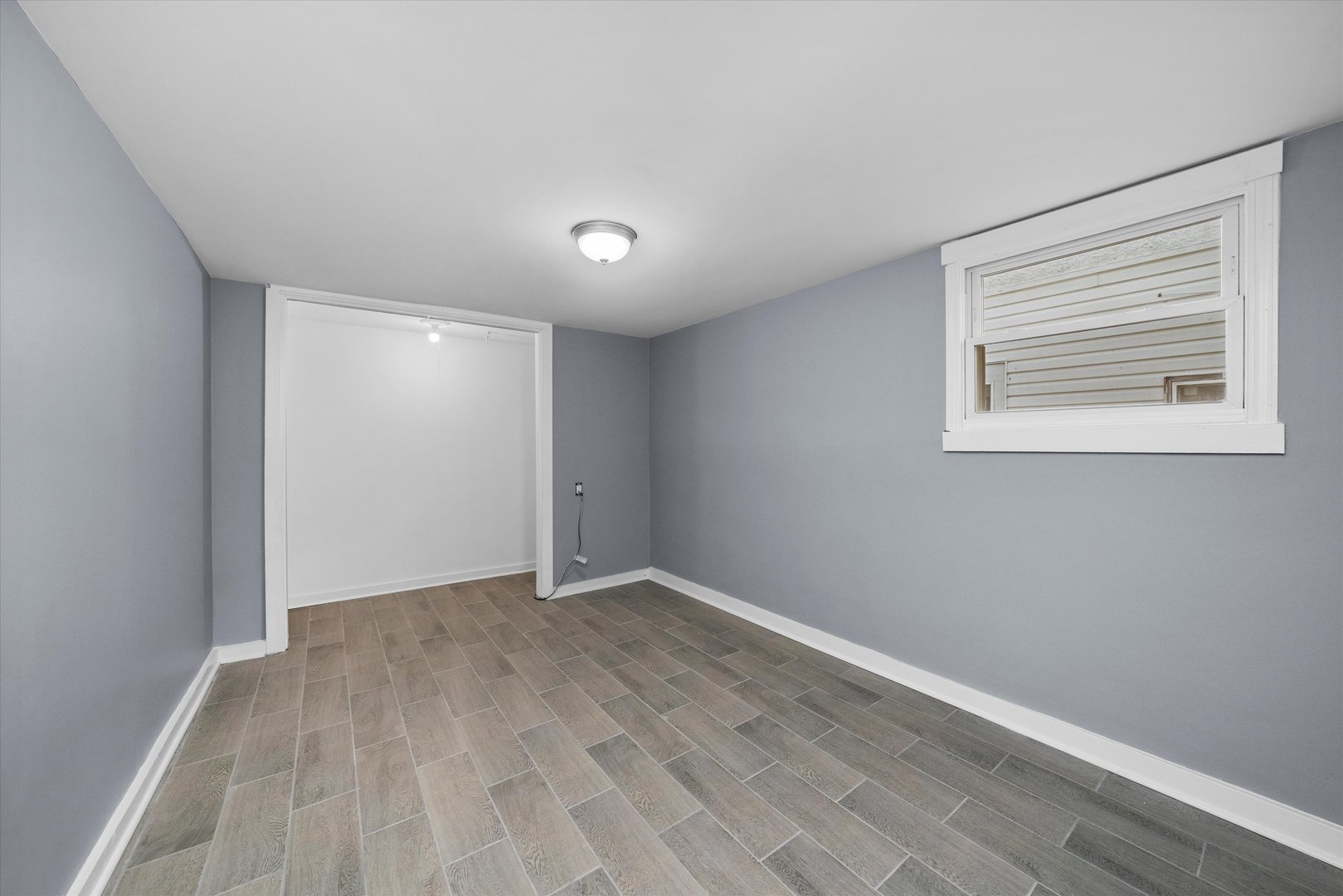 607 N 9th Avenue, Maywood, IL 60153