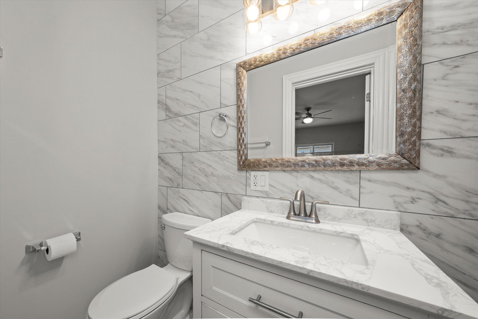 607 N 9th Avenue, Maywood, IL 60153