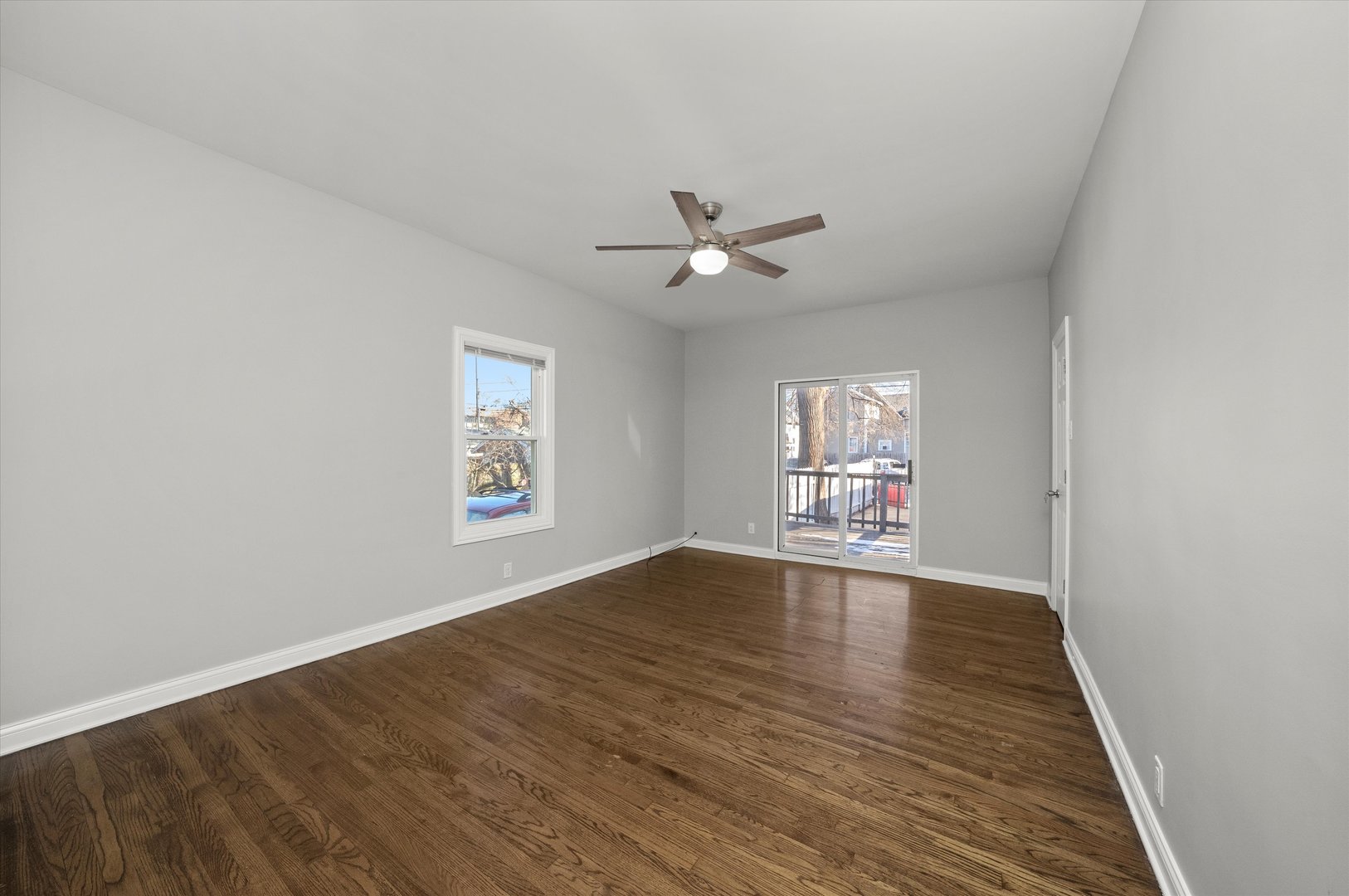 607 N 9th Avenue, Maywood, IL 60153