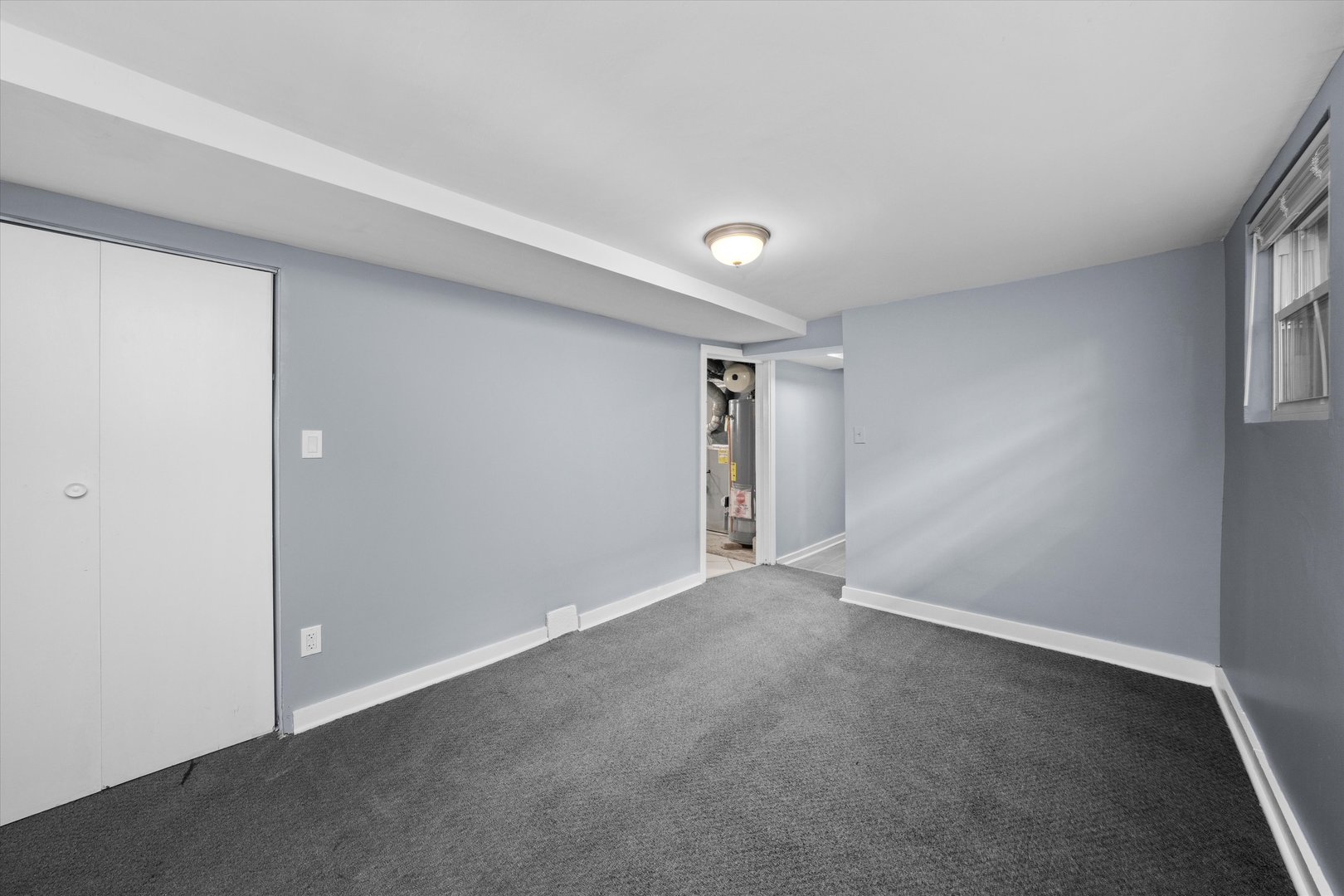 607 N 9th Avenue, Maywood, IL 60153