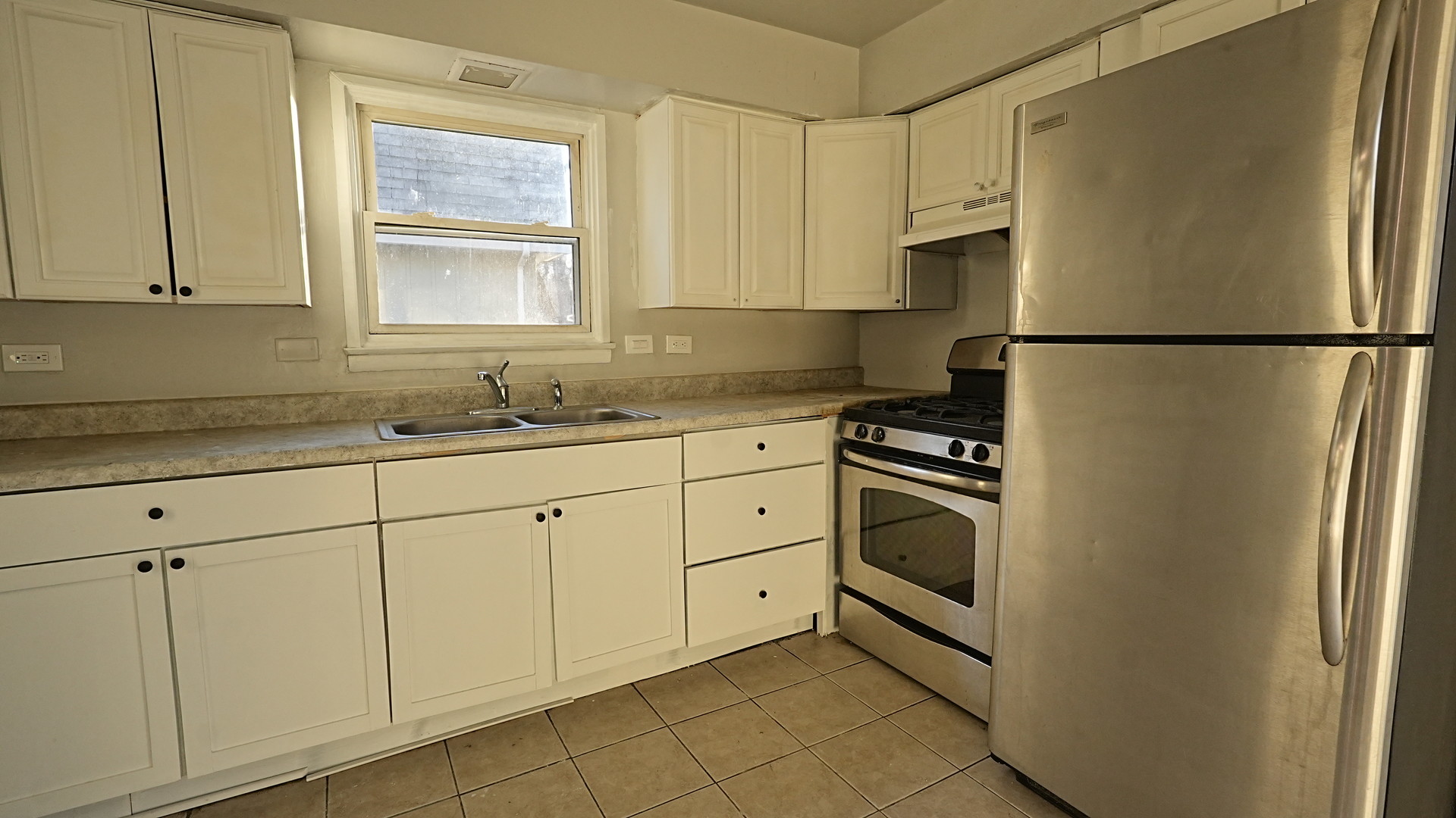 16918 S Orchard Ridge Avenue, Hazel Crest, IL 60429