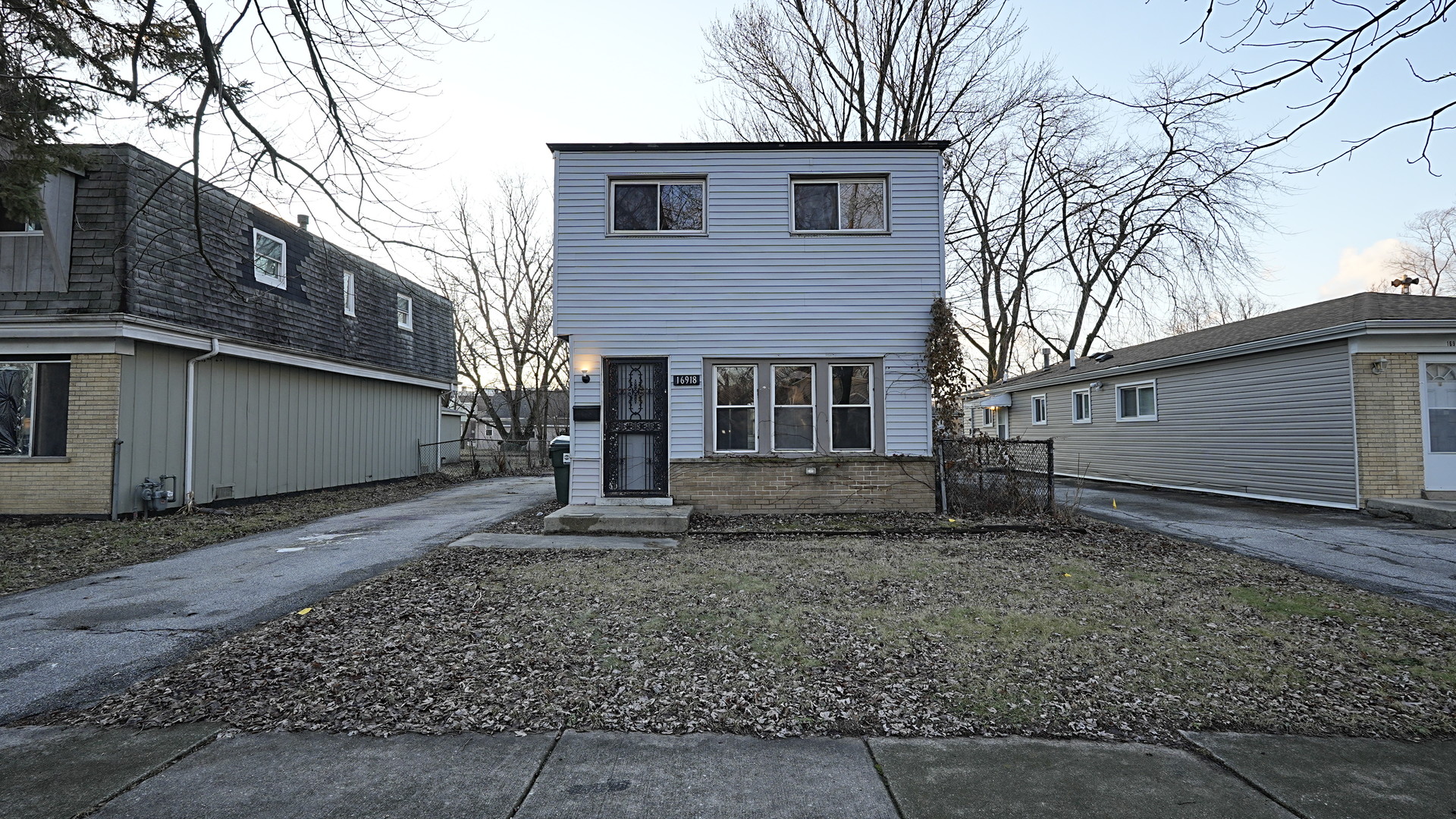 16918 S Orchard Ridge Avenue, Hazel Crest, IL 60429