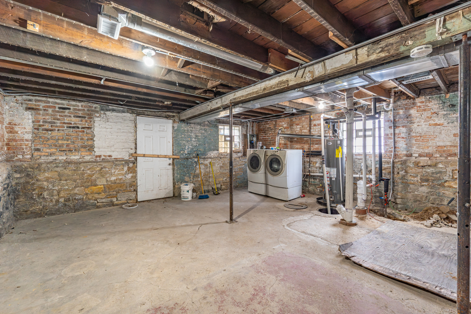 7144 S Wentworth Avenue, Chicago, IL 60621