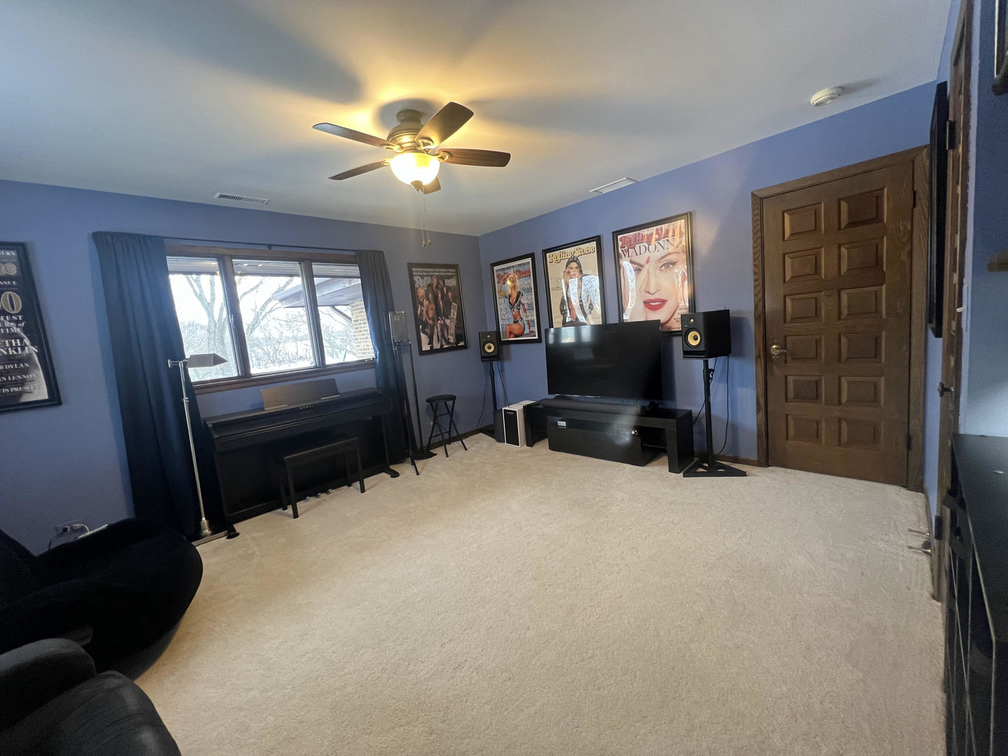 Libertyville, IL 60048