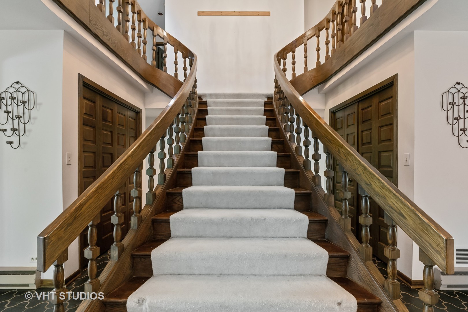 Libertyville, IL 60048