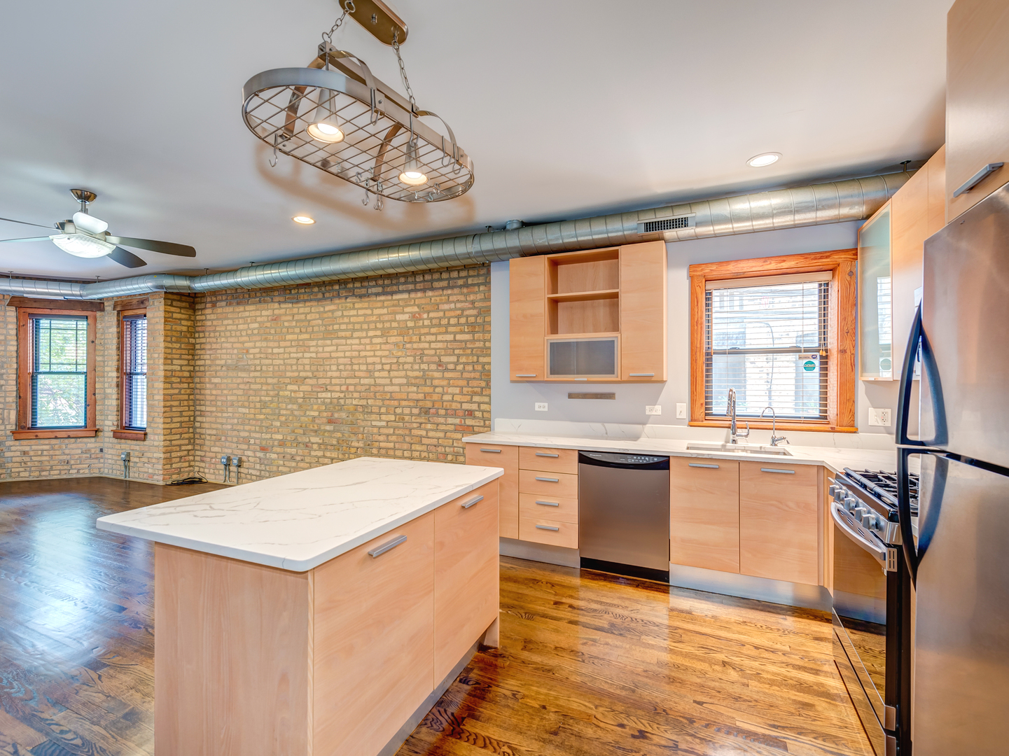 7020 N Paulina Street #1, Chicago, IL 60626