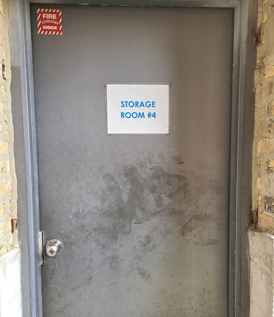 7020 N Paulina Street #1, Chicago, IL 60626