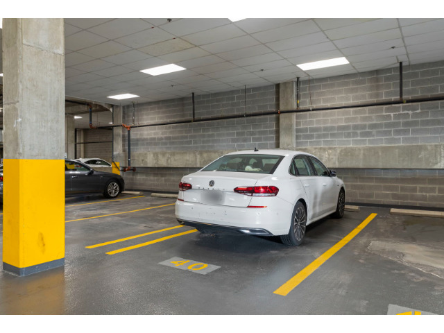 1000 W Adams Street #302, Chicago, IL 60607