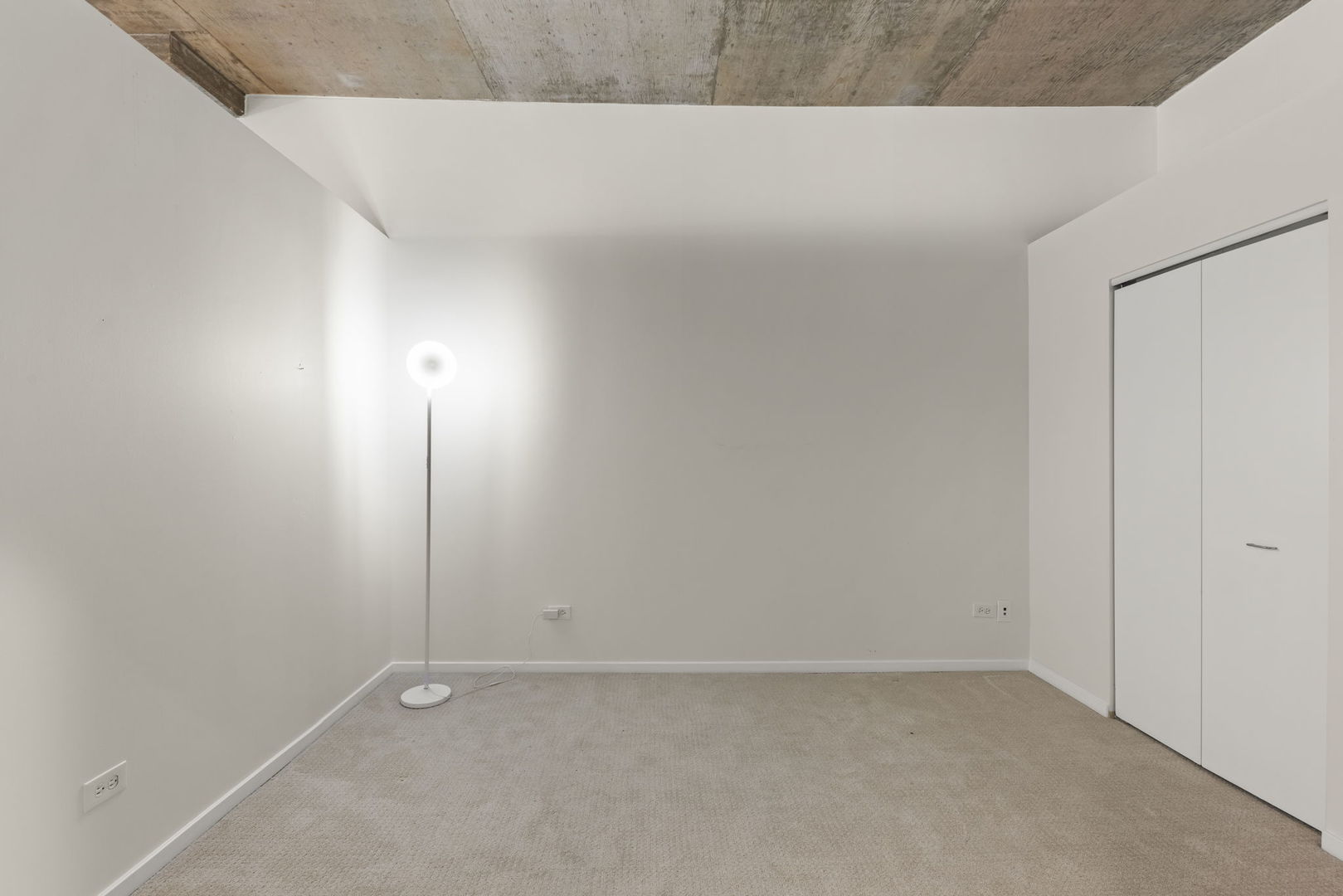 1000 W Adams Street #302, Chicago, IL 60607