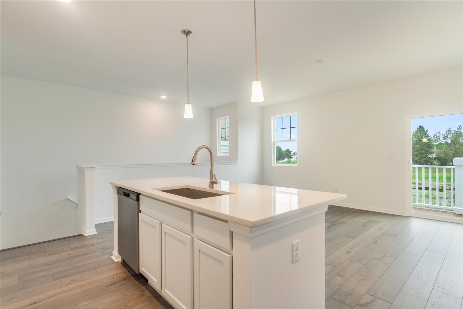 424 Comstock Road, South Elgin, IL 60177