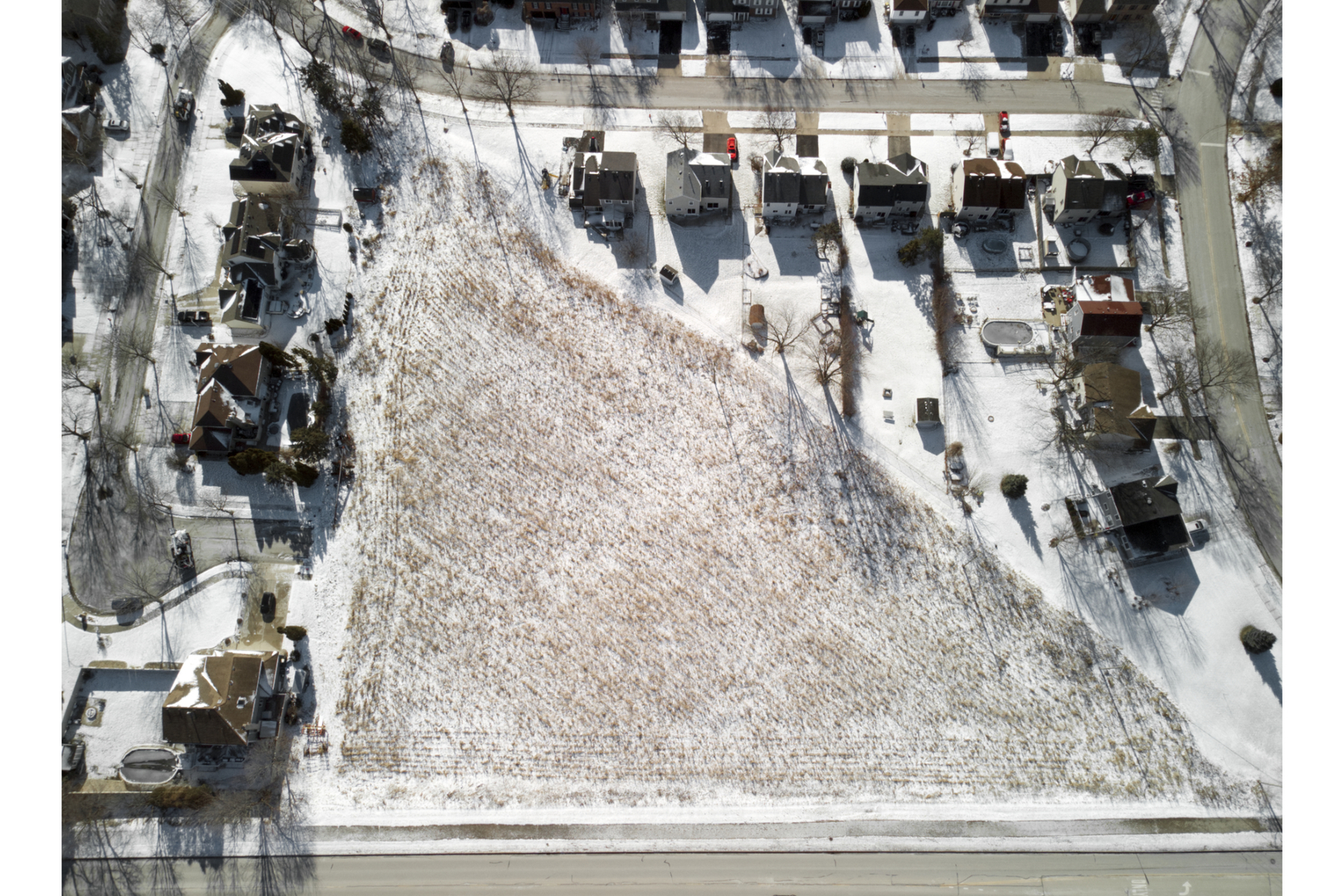 24W737 Central Avenue, Roselle, IL 60172