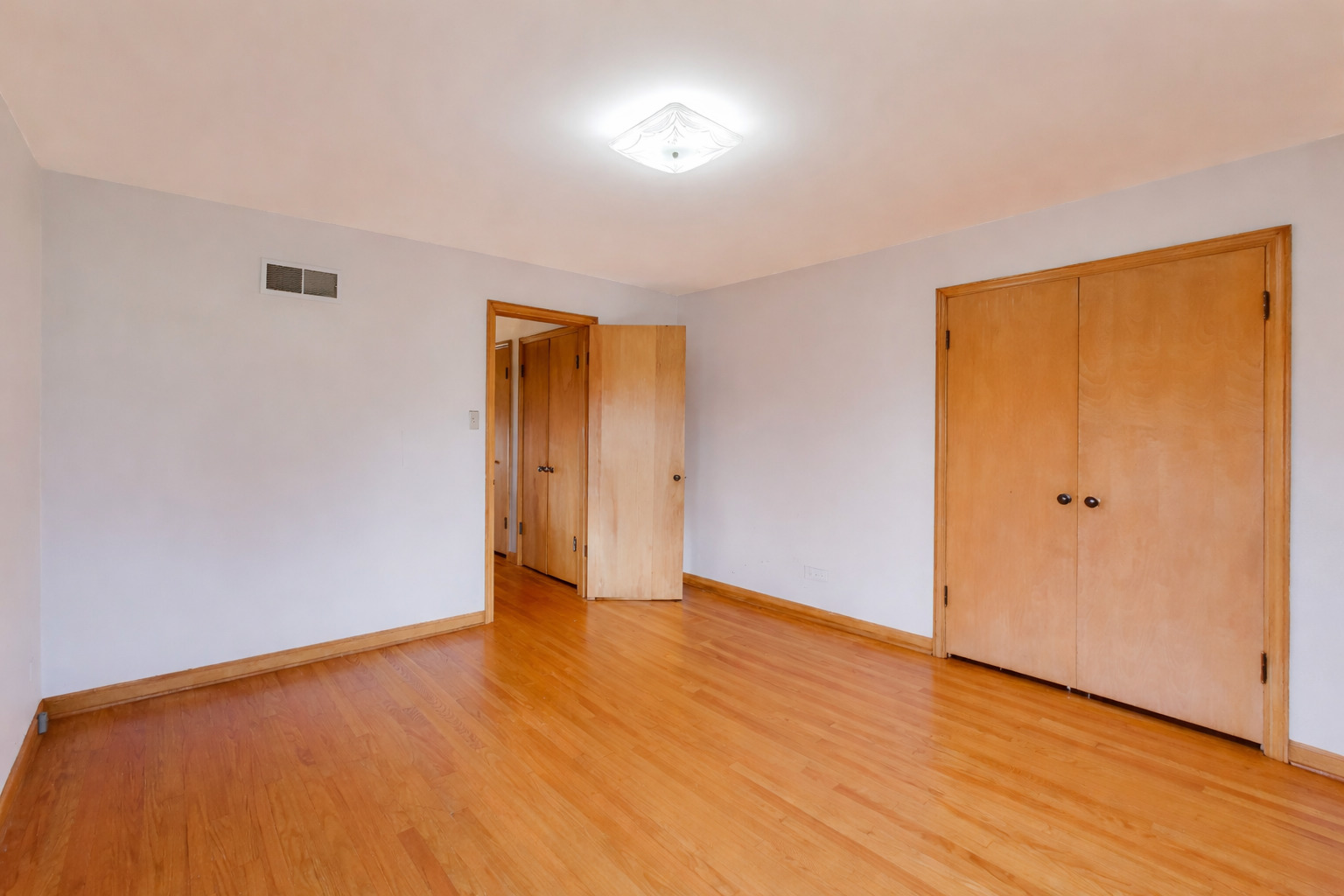 12200 S Oak Park Avenue, Palos Heights, IL 60463