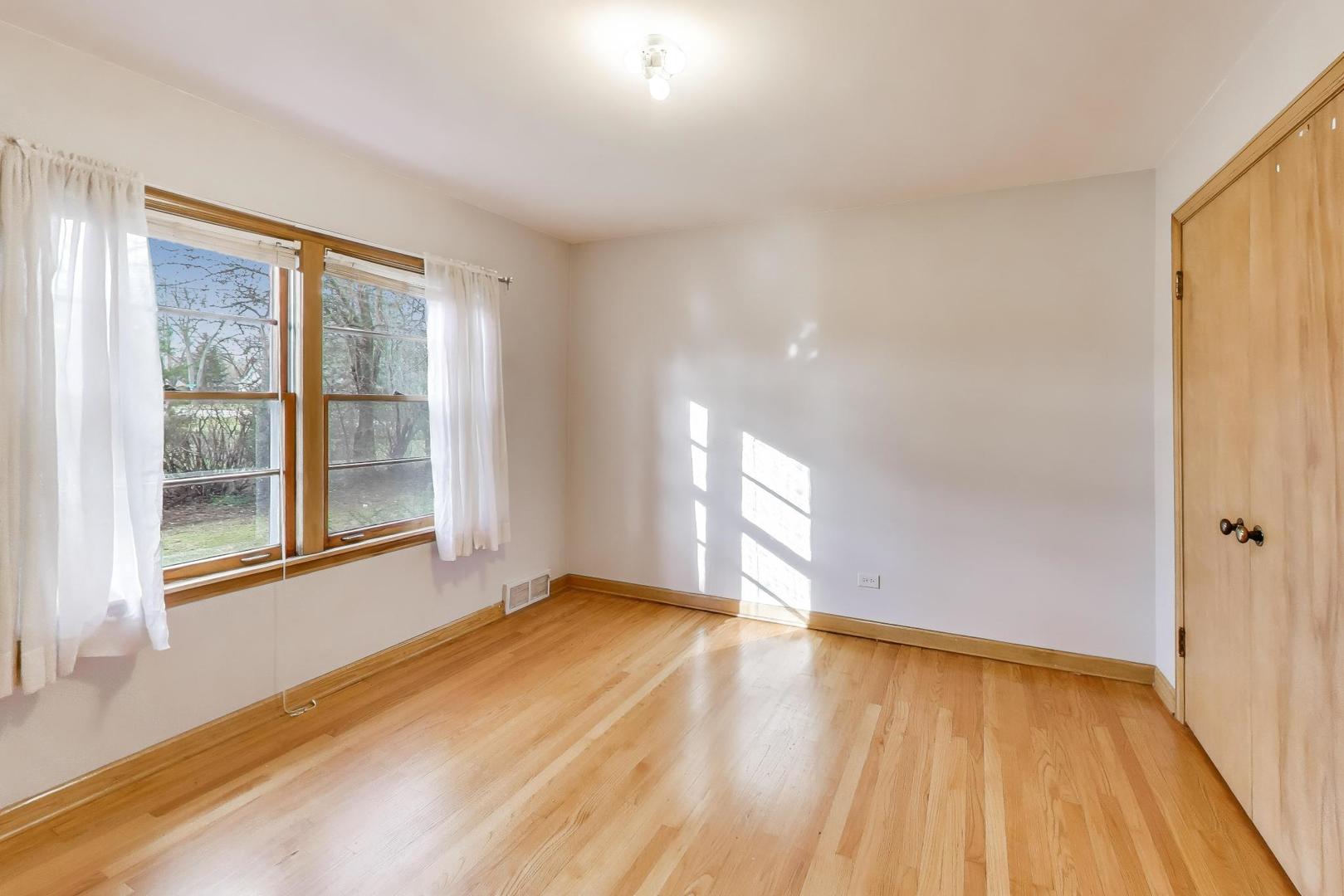 12200 S Oak Park Avenue, Palos Heights, IL 60463