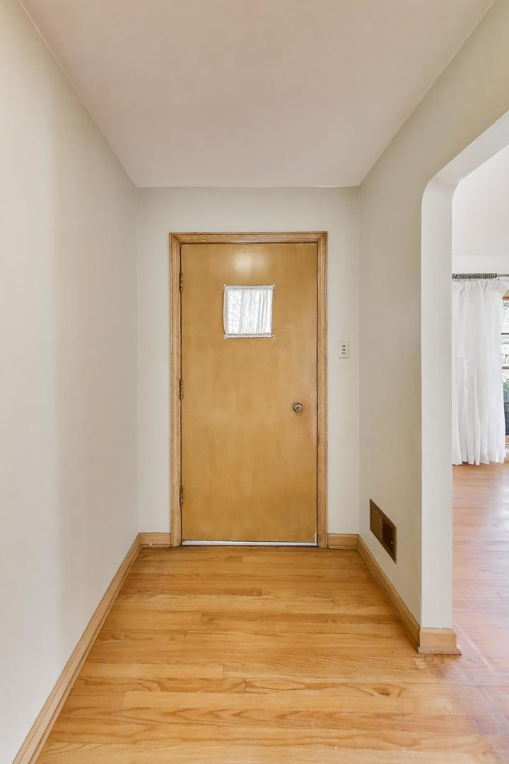 12200 S Oak Park Avenue, Palos Heights, IL 60463