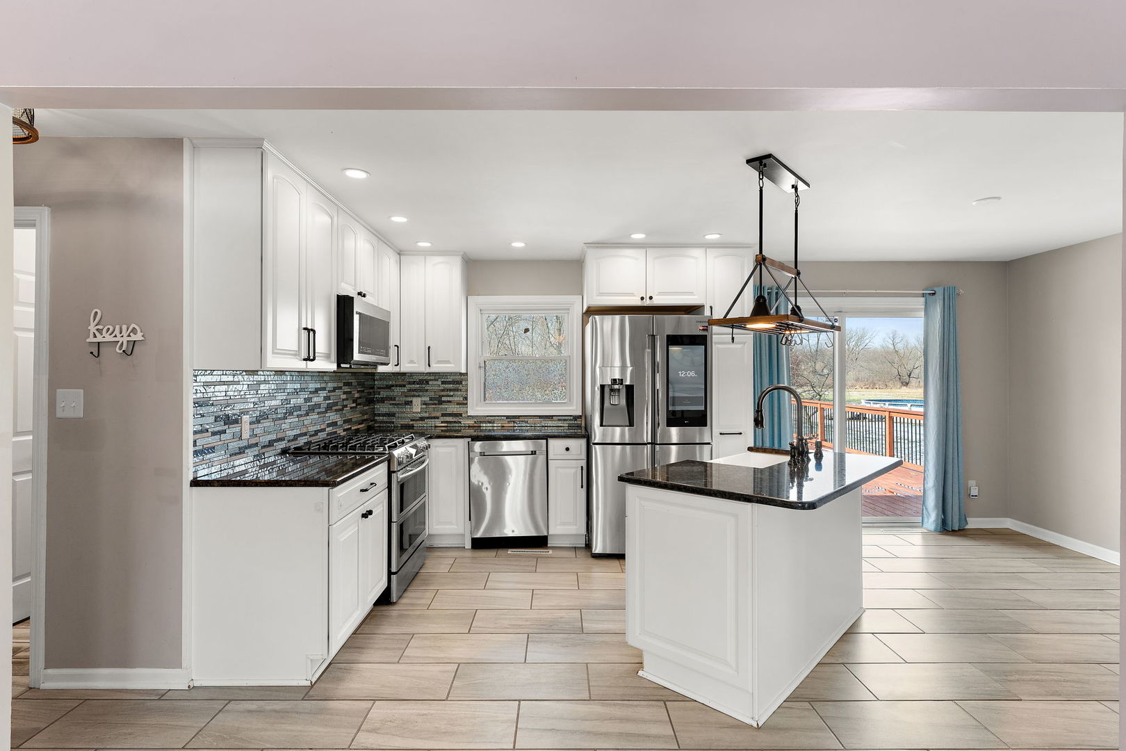 1138 N Broad Street, Griffith, IN 46319