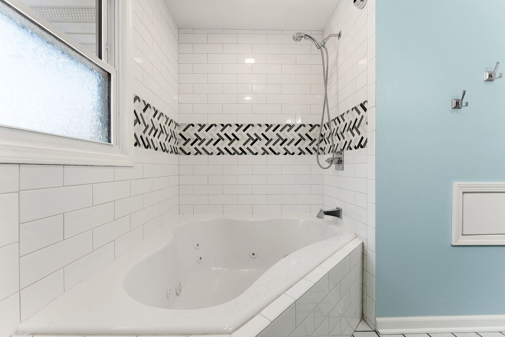 1138 N Broad Street, Griffith, IN 46319