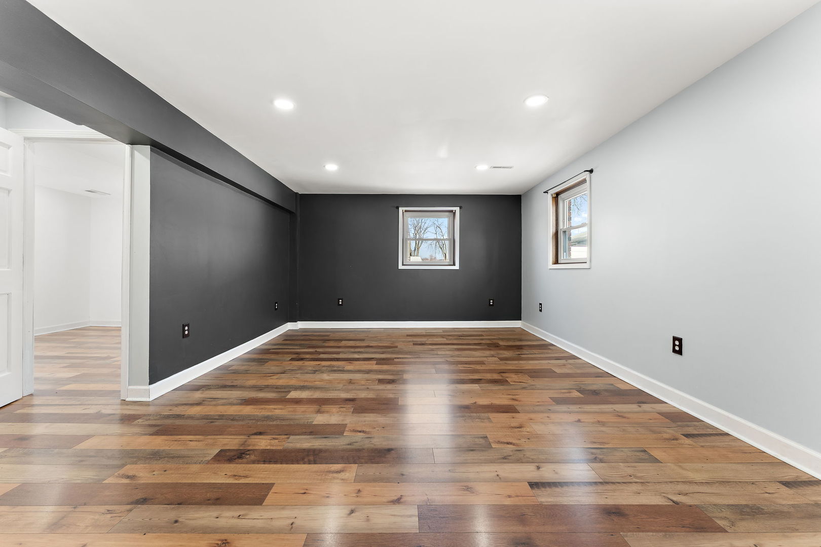 1138 N Broad Street, Griffith, IN 46319