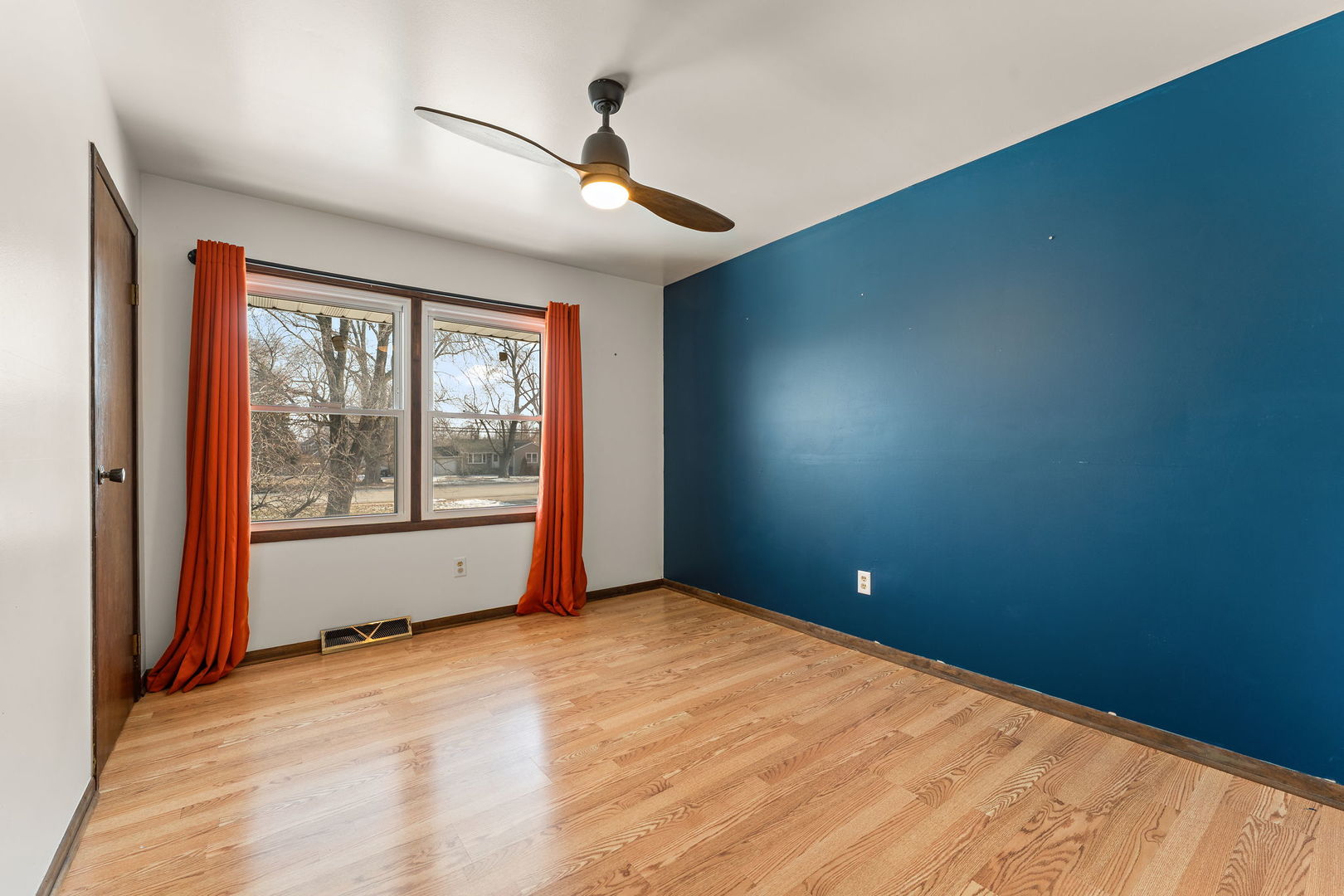 1138 N Broad Street, Griffith, IN 46319