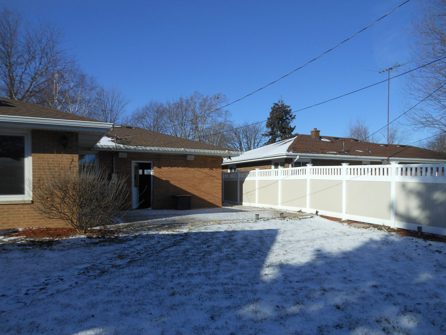 1004 Westminster Road, Joliet, IL 60435