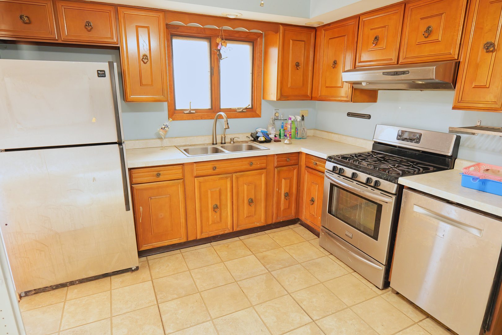 6432 Cedar Road, Oak Forest, IL 60452