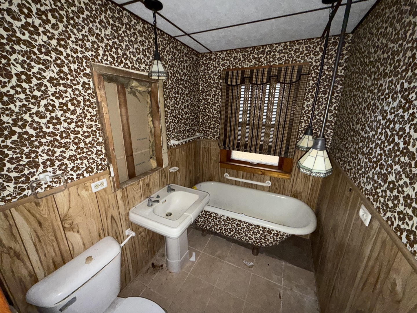 Island Lake, IL 60042